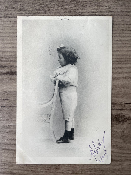 フランスアンティーク ポストカード「小さな女の子」